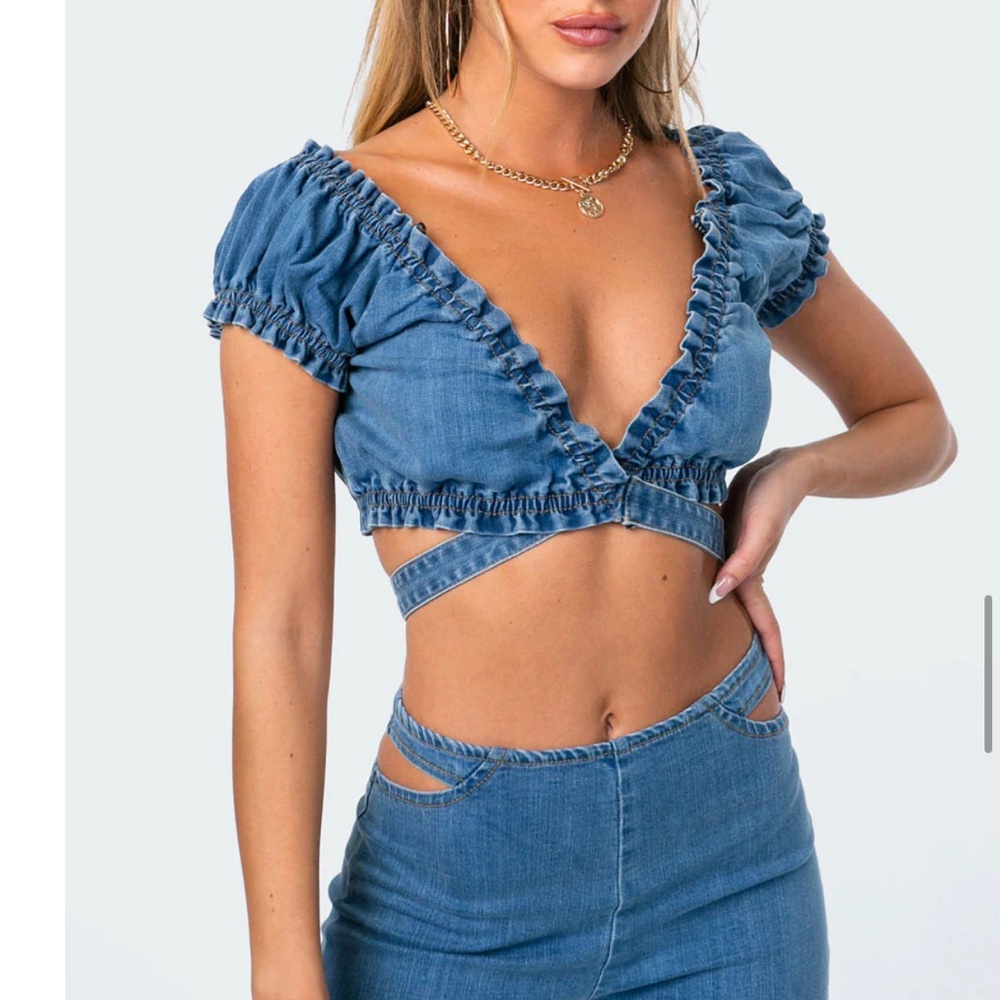 Edikted Blue Denim Ruffle Crop Top - Picture 2 of 3